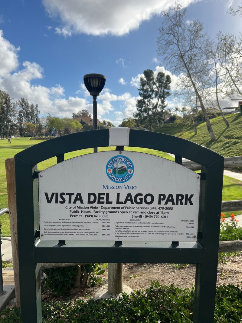walking near me in Vista Del Lago Park in spring