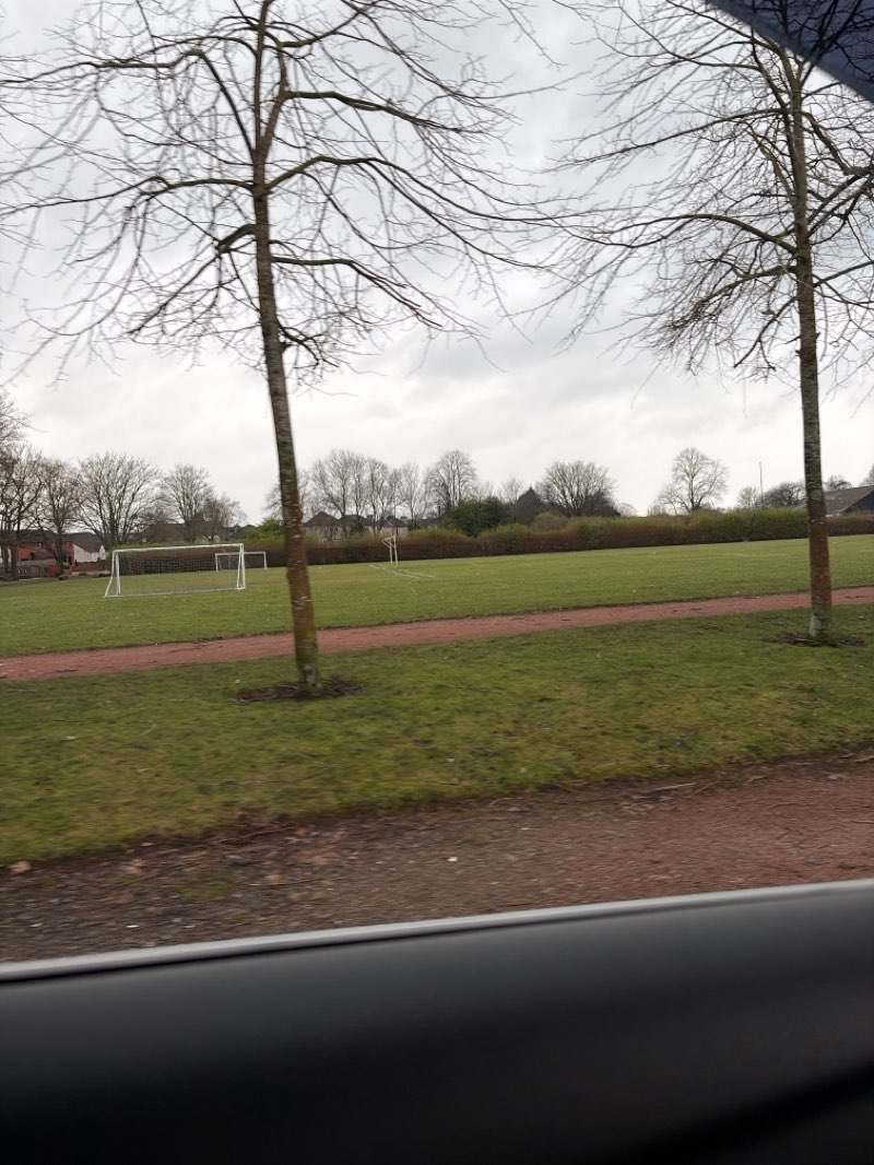 walking near me in Whifflet Park in winter