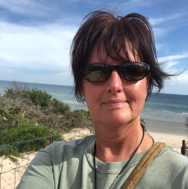 Dania 🇦🇺🦘🌍🏖️🐕🌸 profile