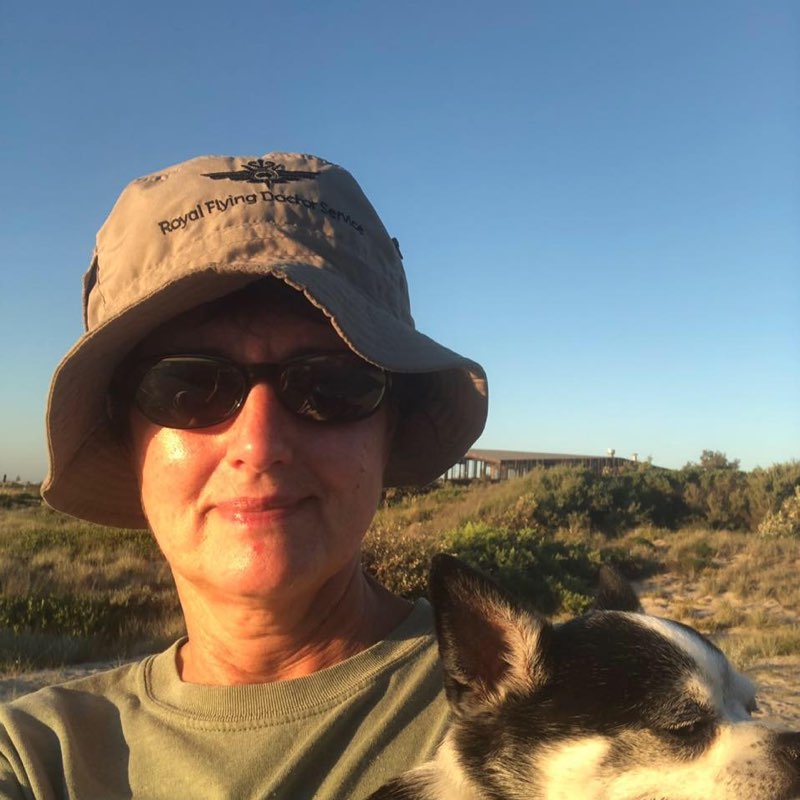 Dania 🇦🇺🦘🌍🏖️🐕🌸