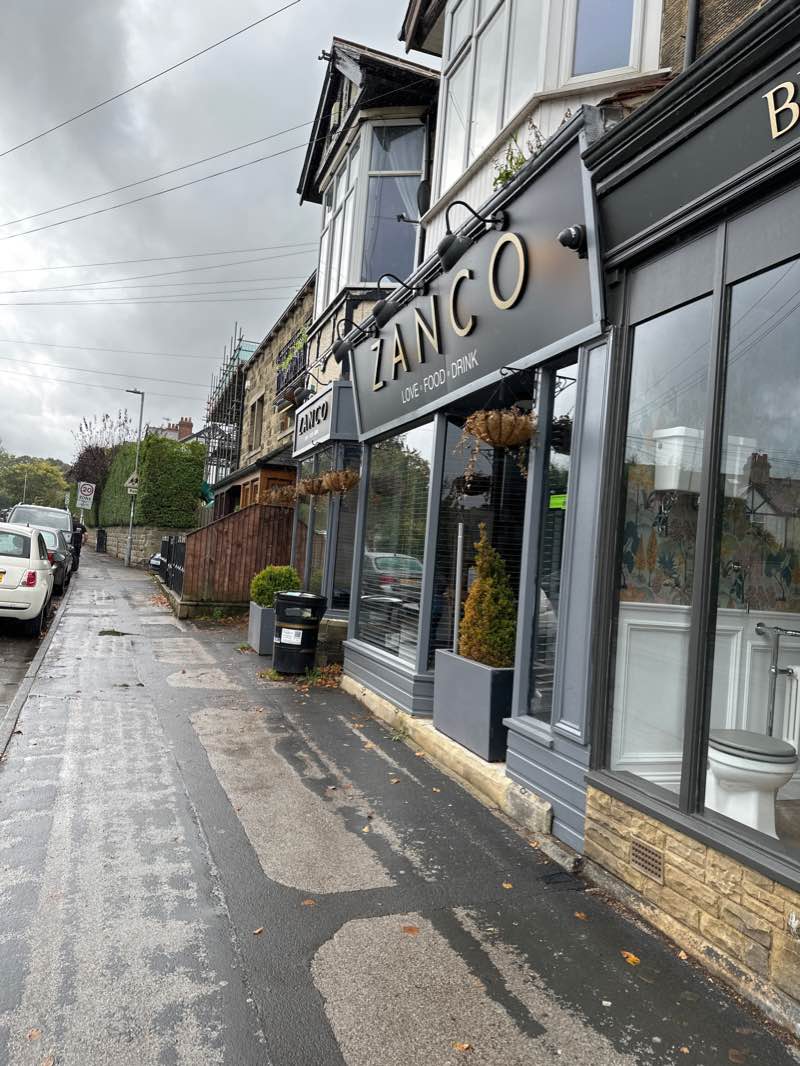 walking near me in Grange Park in winter