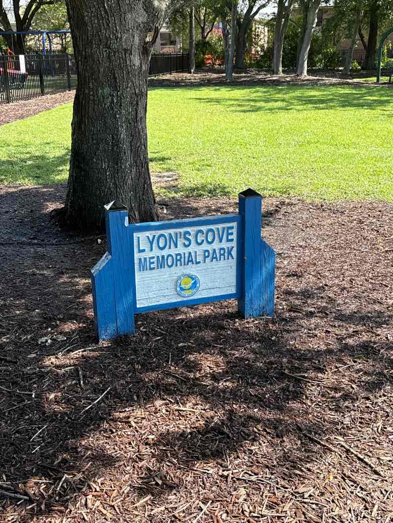 walking near me in Lyons Cove Park in autumn