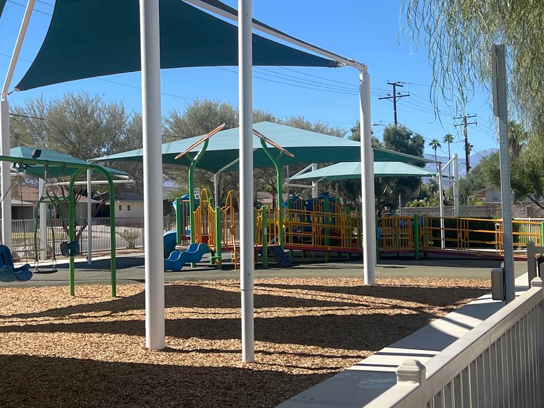 walking near me in Joe Mann Park in autumn