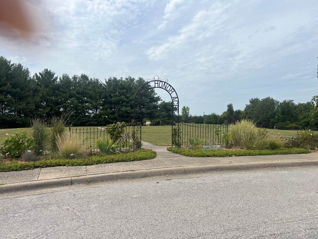 walking near me in National Agricultural Center and Hall of Fame in autumn