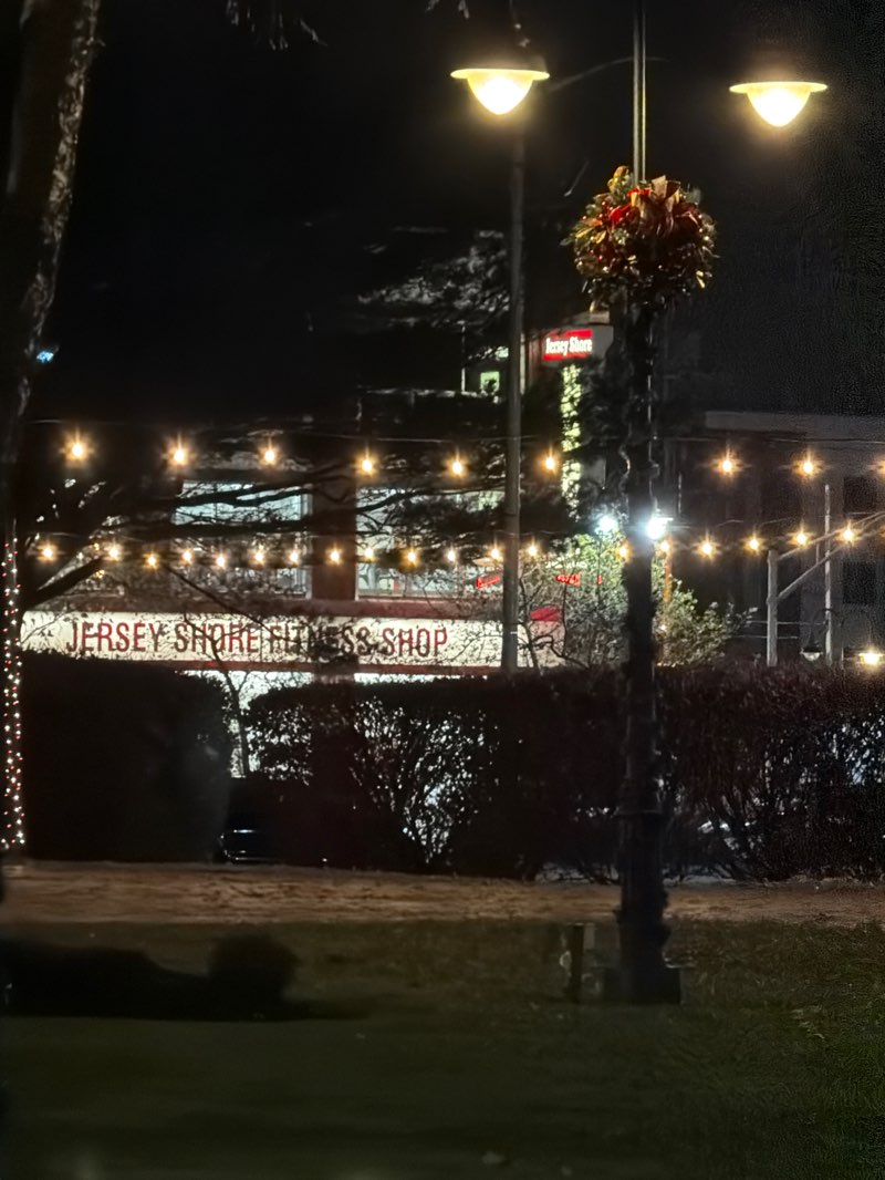 walking near me in Riley Park in autumn