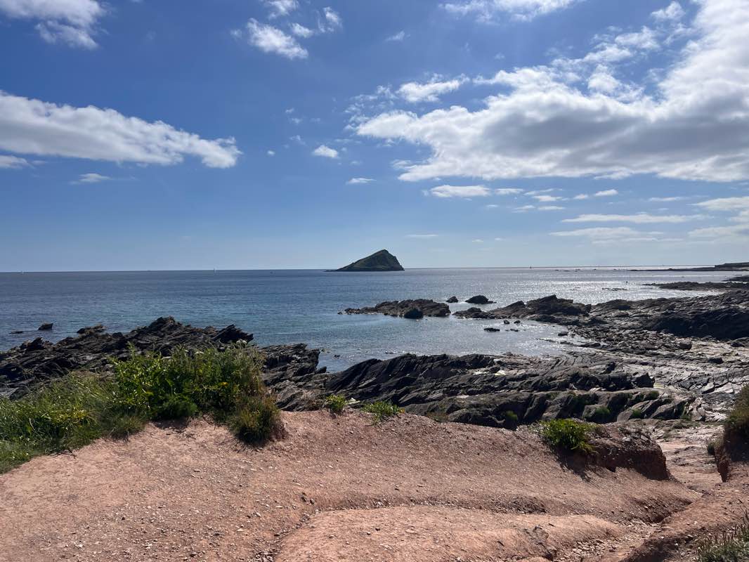 walking near me in Jennycliff in winter