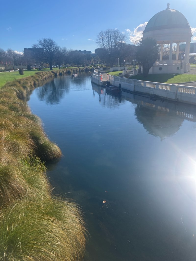 walking near me in Gloucester Green in winter