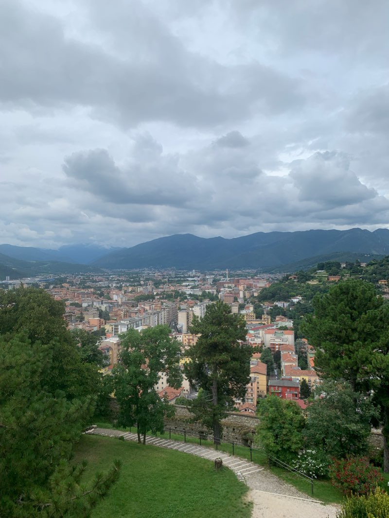 walking near me in Giardini Giovanni Falcone in winter