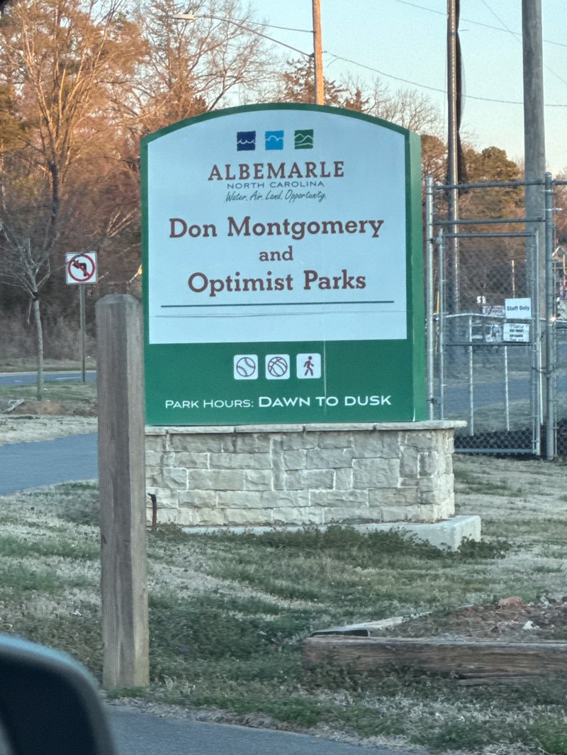 walking near me in Don Montgomery Park in winter