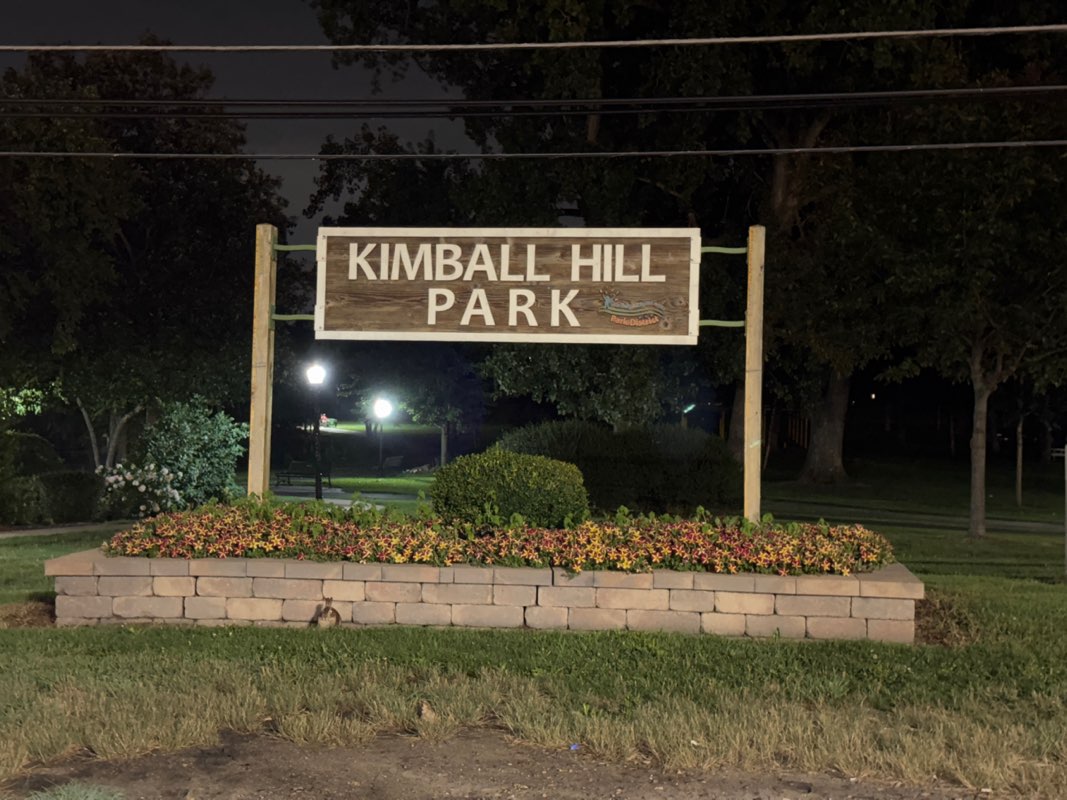 walking near me in Kimball Hill Park in summer