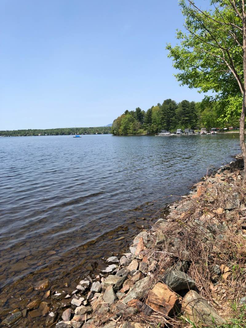 walking near me in Parc de la Plage-Municipale in winter