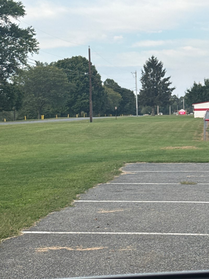 walking near me in Smyrna Sports Park in autumn