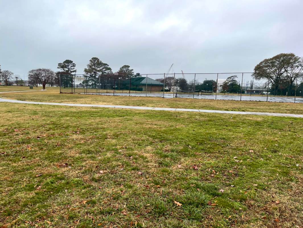 walking near me in King-Lincoln Park in winter