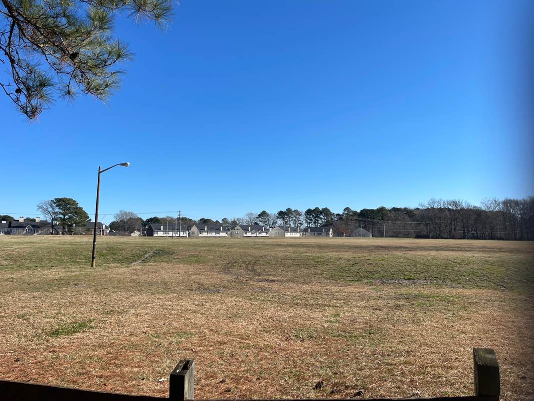 walking near me in Salem Woods Neighborhood Park in winter
