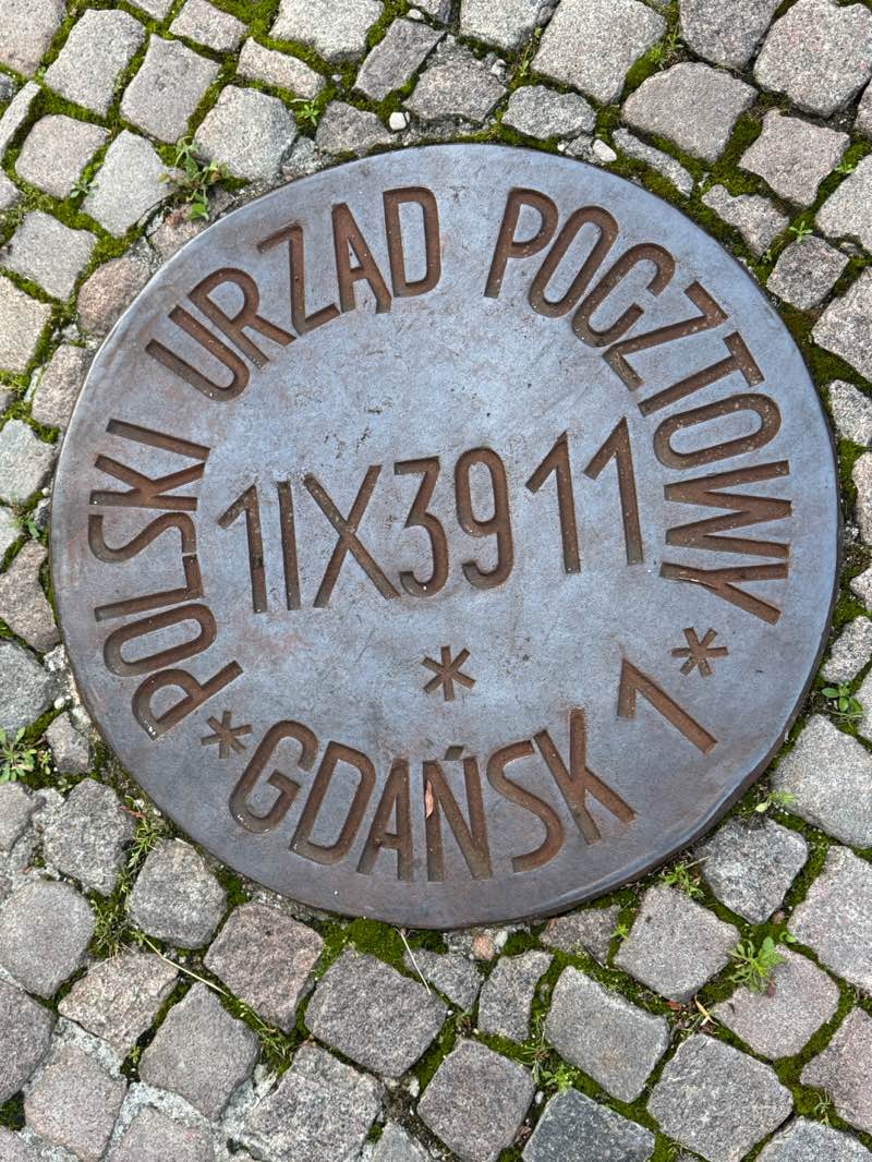 walking near me in Hawthorn Road Open Space in autumn