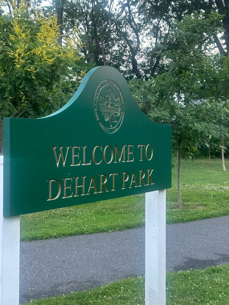 walking near me in Dehart Park in summer