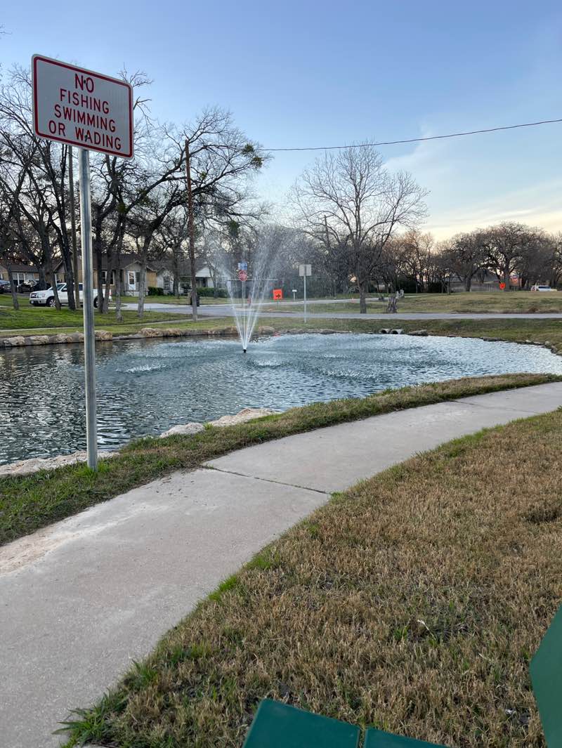 walking near me in Broken Rayl Park in winter