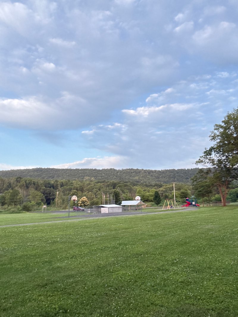 walking near me in Grange Hall Park in summer