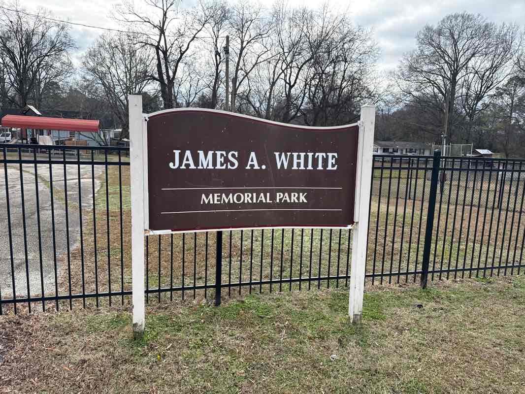 walking near me in James A White Memorial Park in winter