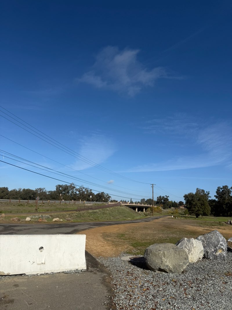 walking near me in Dry Creek Community Park in autumn