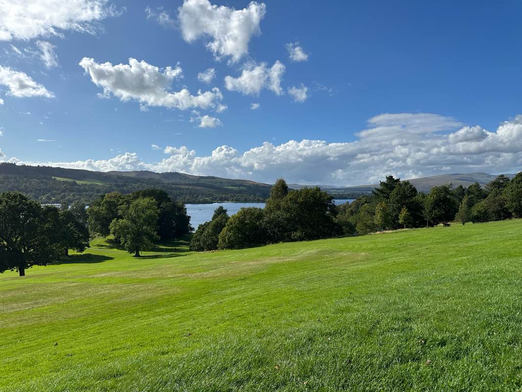 walking near me in Loch Lomond Shores in autumn