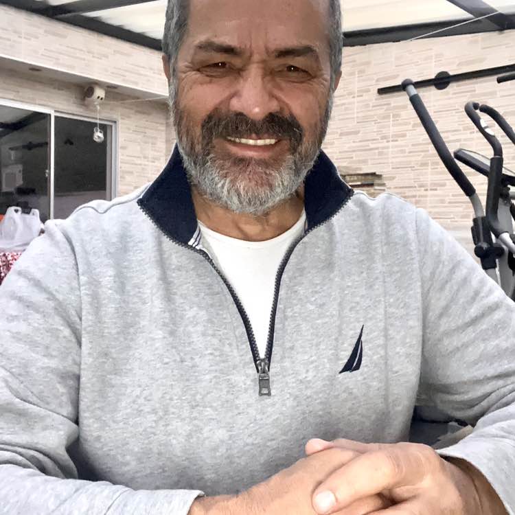 Aurelio Valencia post 2