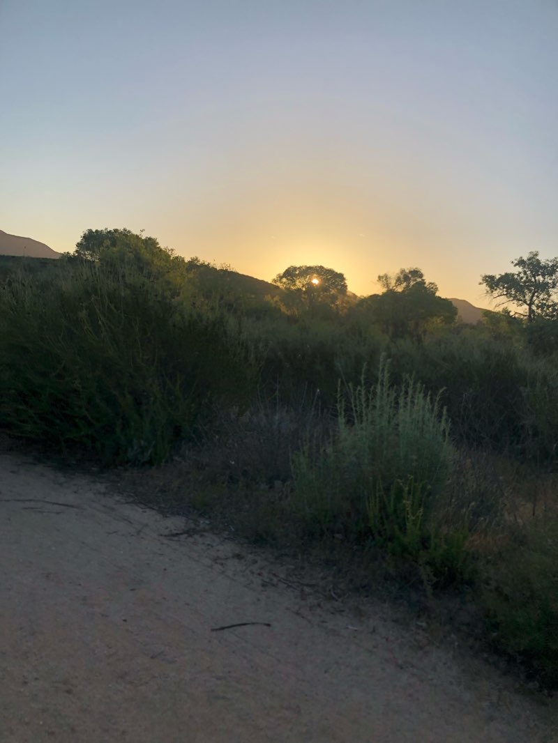 walking near me in Lake Skinner County Park in winter
