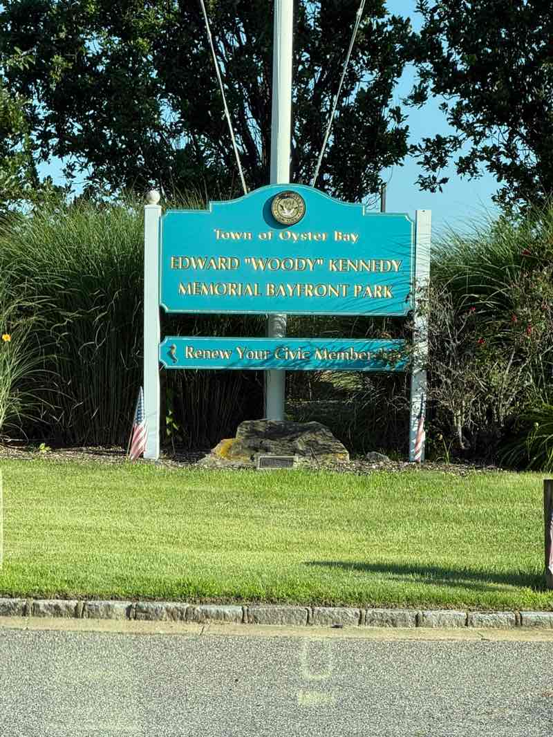 walking near me in Bayfront Park M-46 in summer