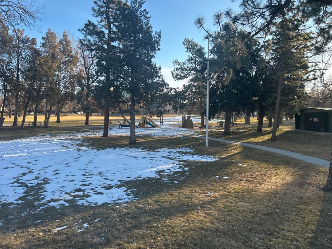 walking near me in Boulder Park in winter