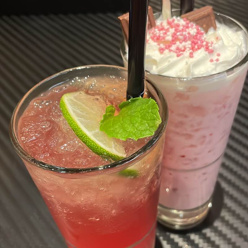 ლ𝐵𝑒𝓇𝓁𝓎‵ post 1