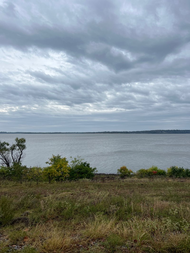 walking near me in Sequoyah State Park in autumn
