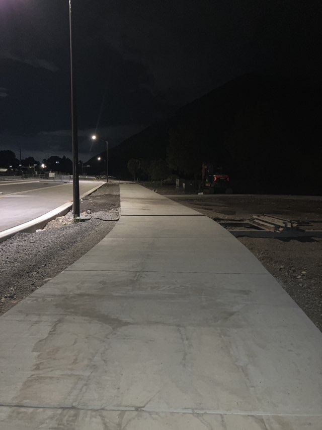 walking near me in Spring Acres Arts Park in spring