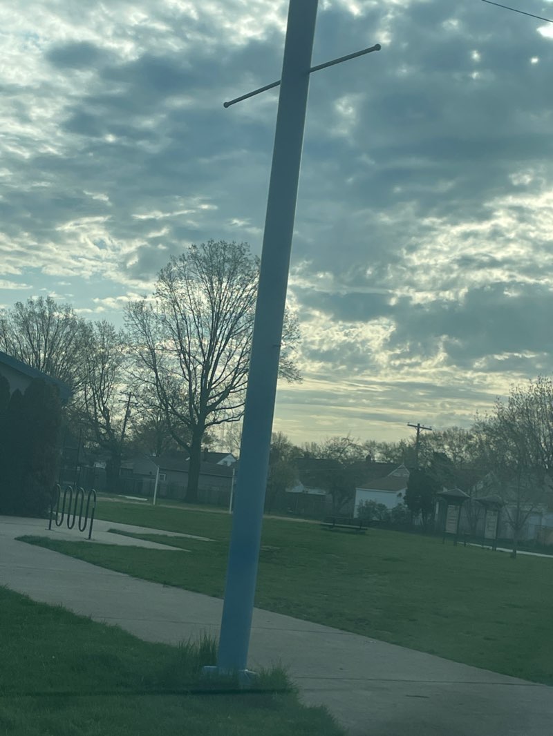 walking near me in Jindra Park in winter