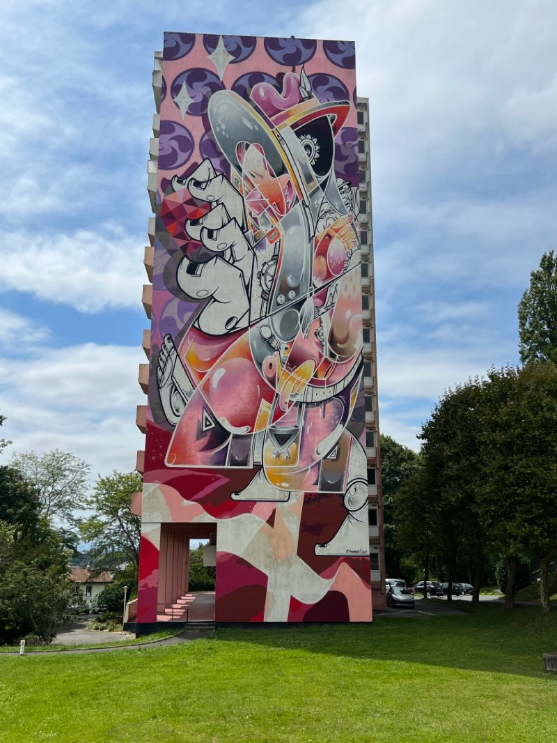 walking near me in Parc de Caradoc in winter