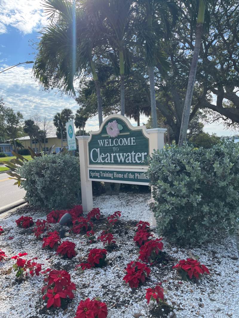 walking near me in Edgewater Drive Park in winter