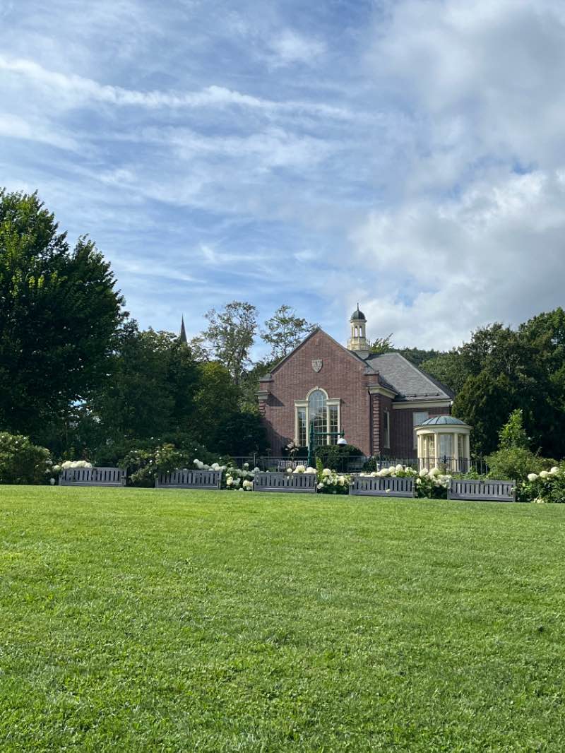 walking near me in Harbor Park in winter