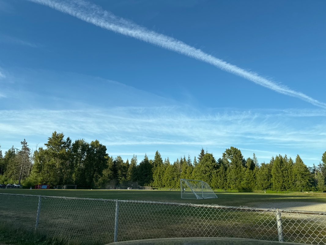 walking near me in Brothers Park in spring