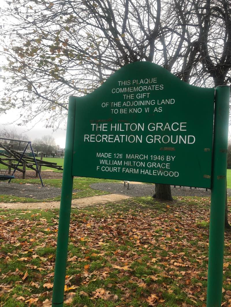 walking near me in Hilton Grace Recreation Ground in autumn