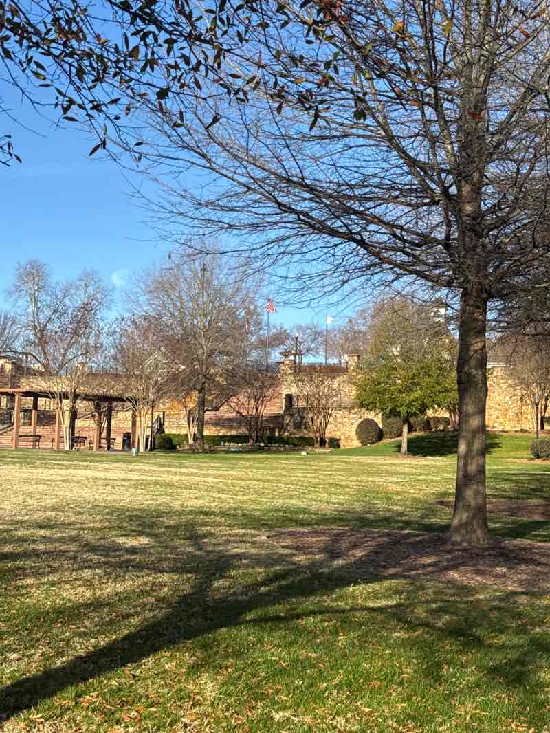 walking near me in Lilian Webb Park in winter