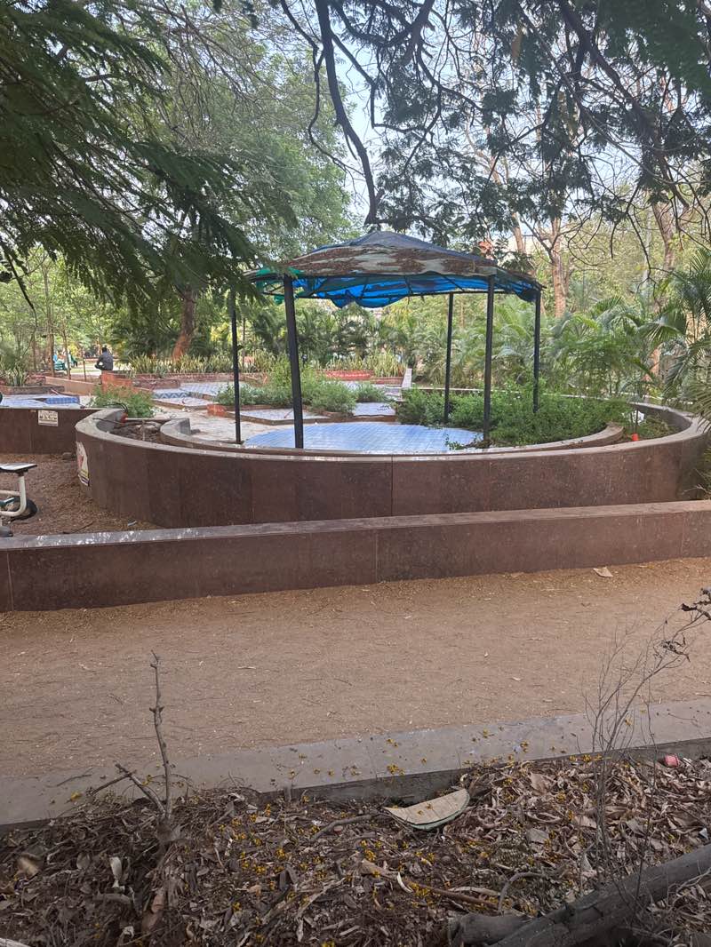 walking near me in Ekasila Park in spring