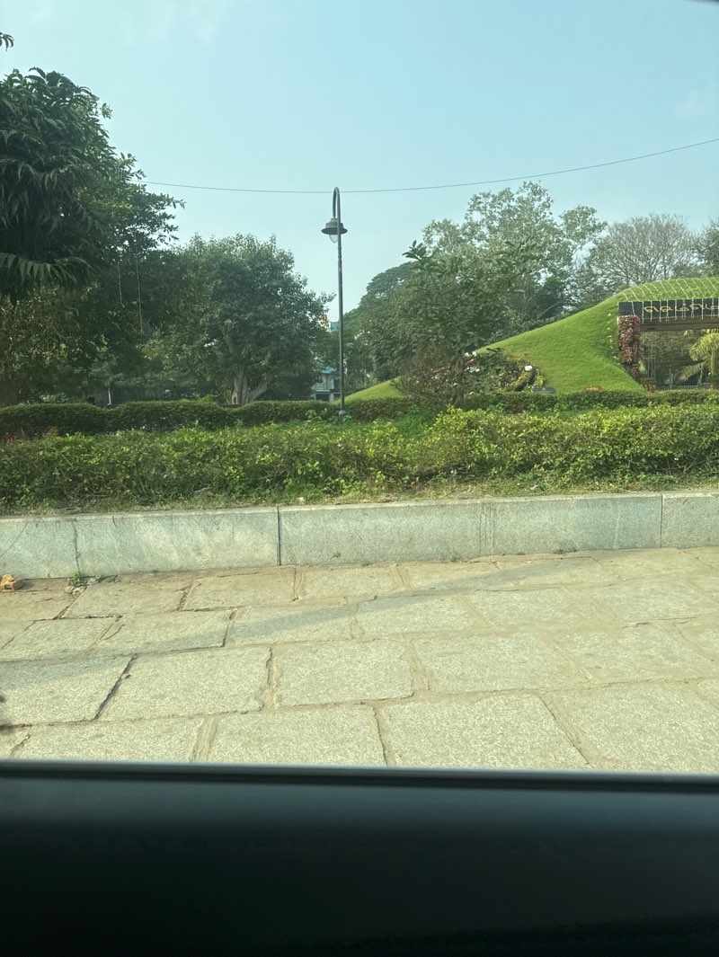 walking near me in Senmozhi Poonga in winter