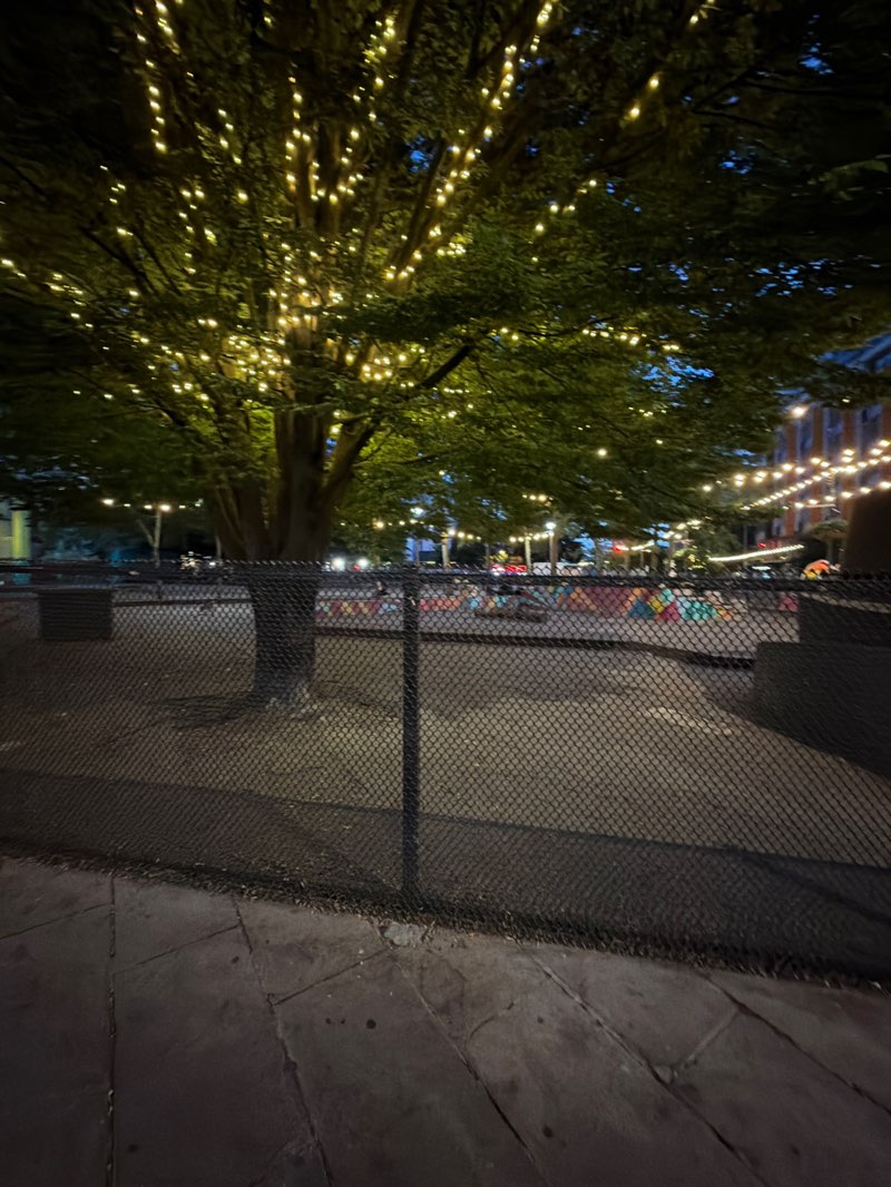 walking near me in Bell Street Park in summer