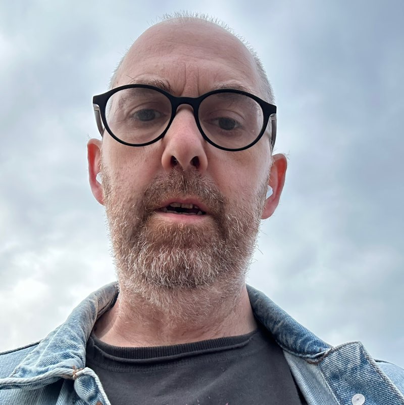 🦁Andrew✌️💛🤘 profile