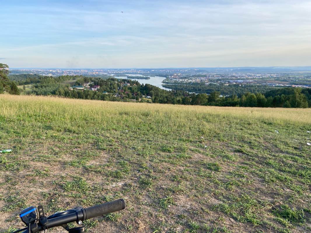 walking near me in Роща "Молодежная" in autumn