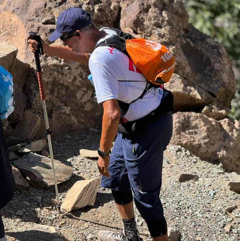 Friendship while walking🤝🌍 abdou.gho post image
