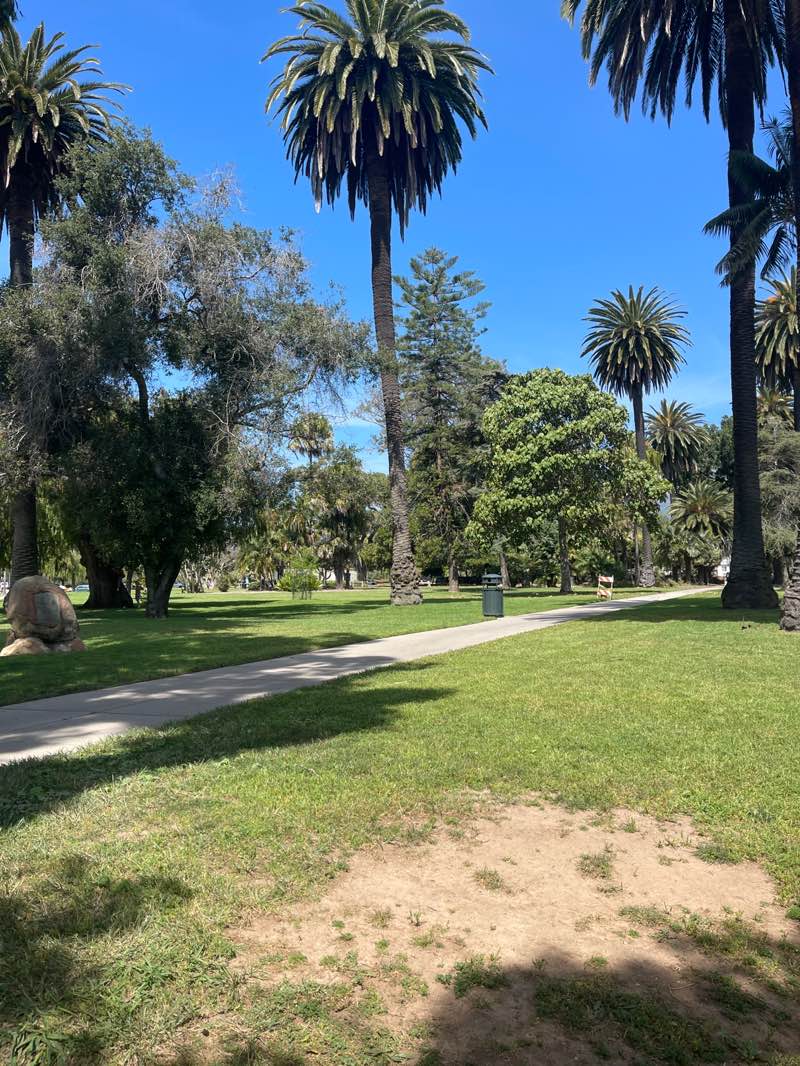 walking near me in Alameda Park in spring