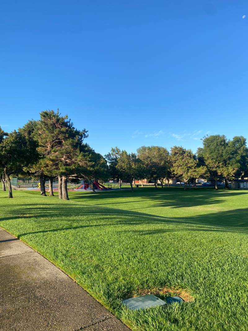 walking near me in Almondridge Park in summer