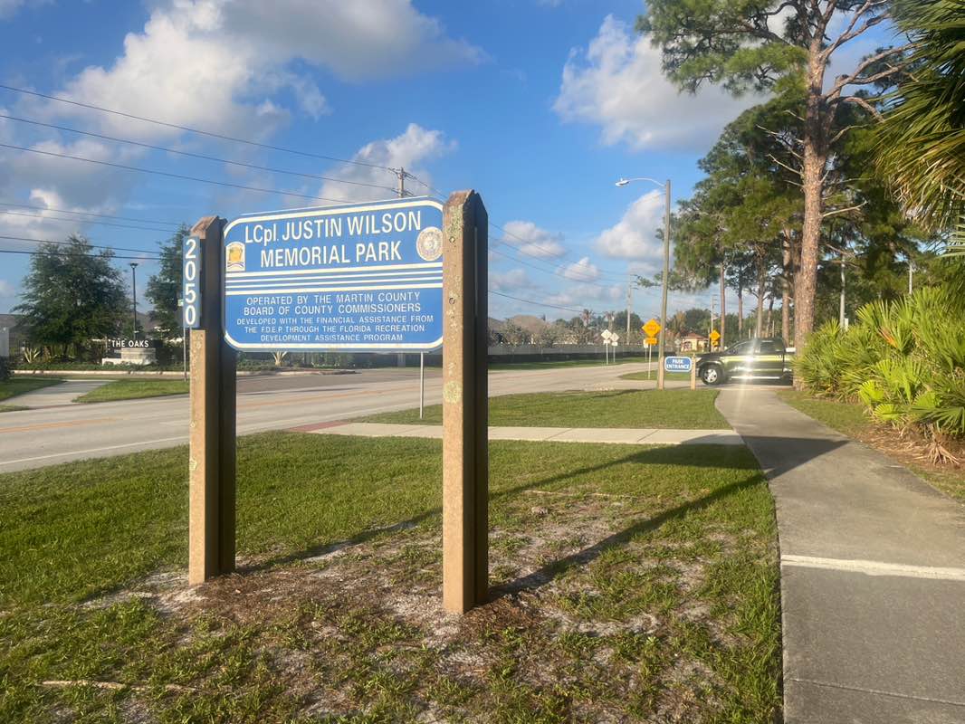 walking near me in Justin Wilson Park in summer