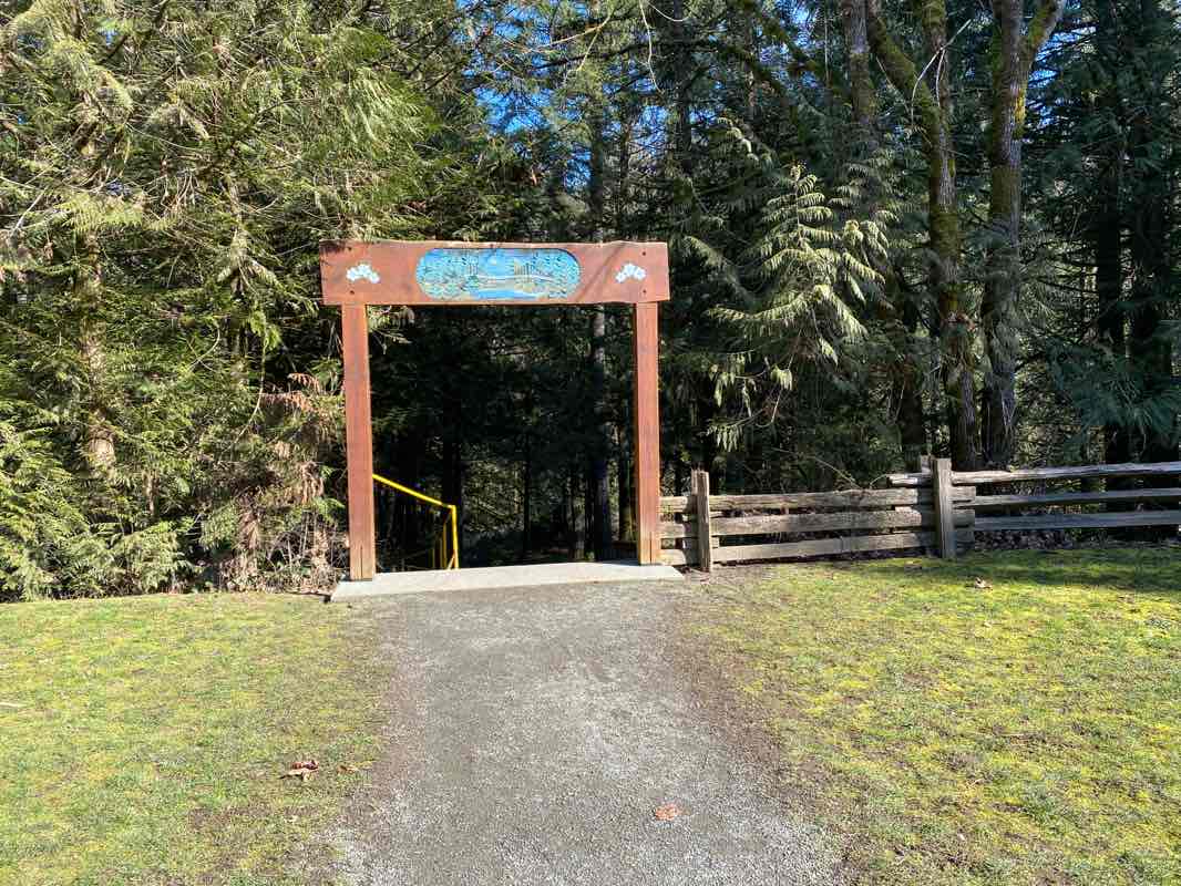 walking near me in Bright Angel Park in winter