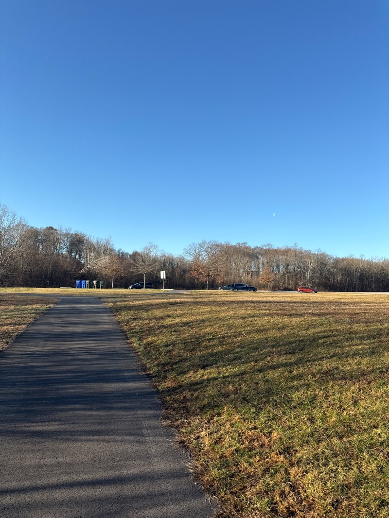 walking near me in Patuxent River Park in spring